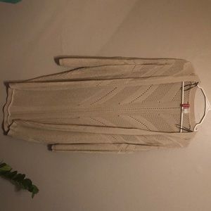 Divided knit cardigan
